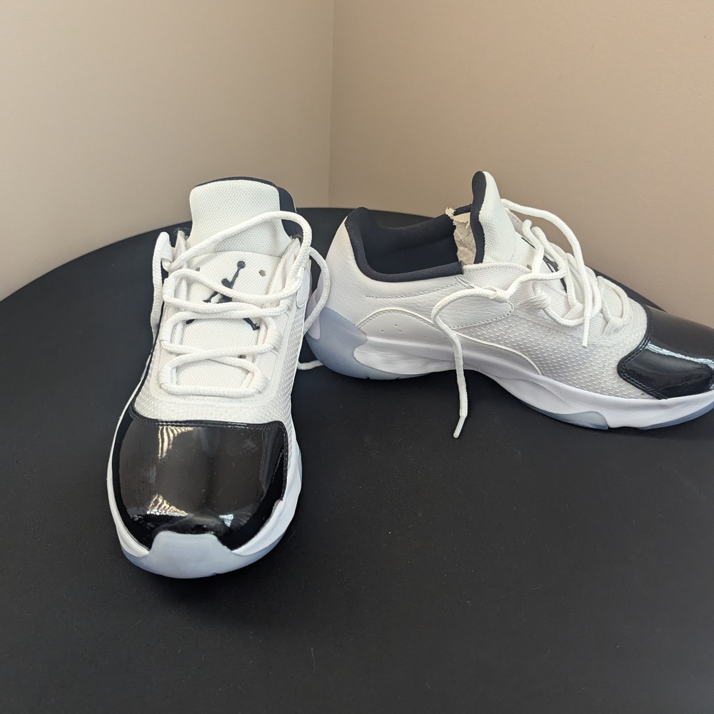 Nike Men's Jordan 8.5 CMFT Low White/Black
